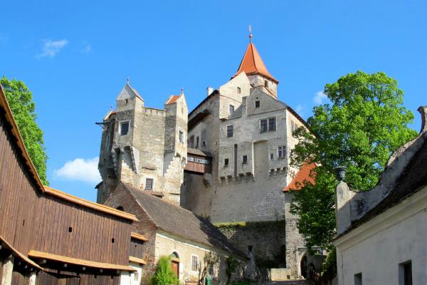 Hrady Pernštejn a Veveří, zámok Litomyšl