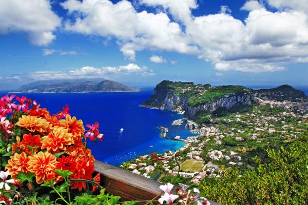 Capri a Vezuv za víkend -pohľad na more