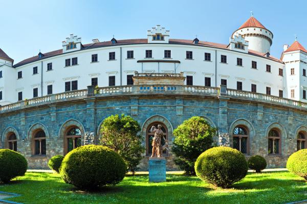  Hrady a zámky z českých rozprávok, poznávací zájazd