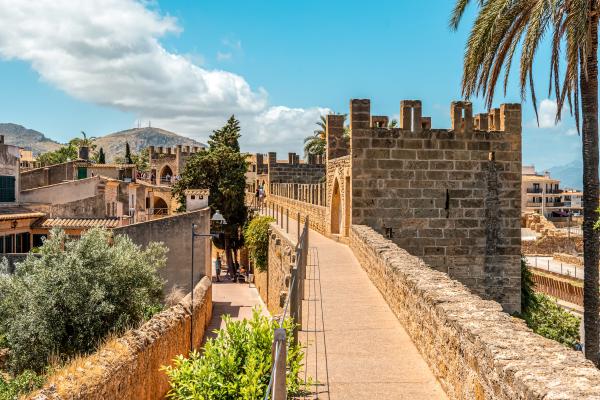 Malorka - ostrov netušených možností, s oddychom pri mori