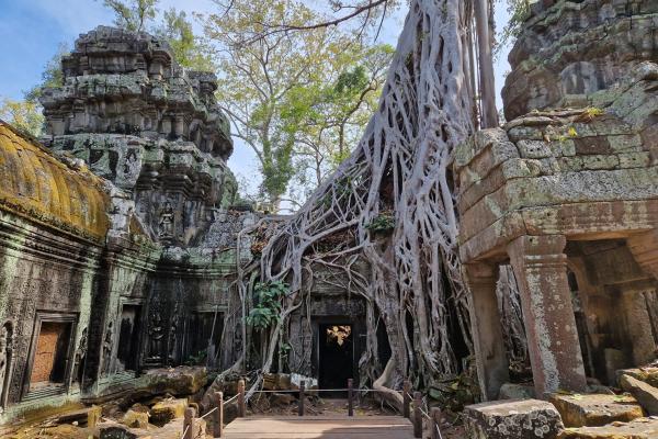 Kambodža - Angkor Wat a posvätné pobrežie