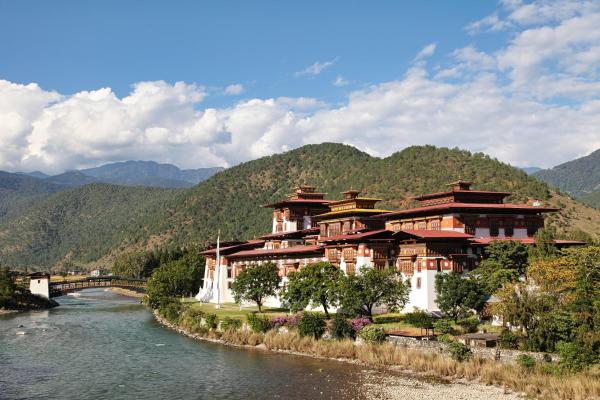 Bhután, Nepál, India - Šangri La a Taj Mahal