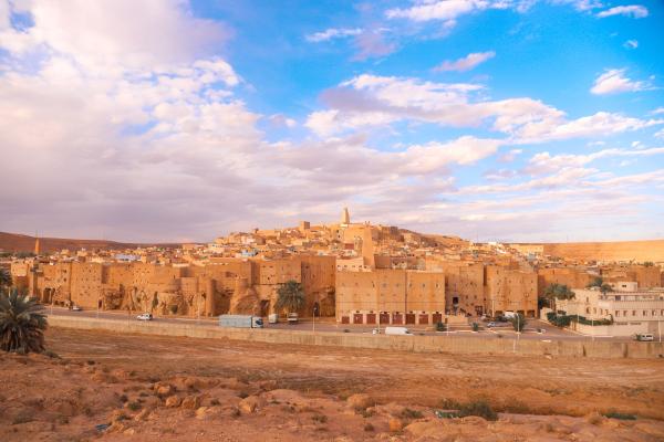 Alžírsko - dych púšte, hlas Stredomoria