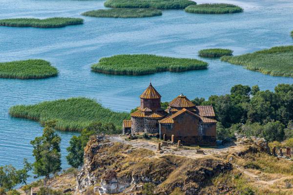 Azerbajdžan, Gruzínsko a Arménsko - tri príbehy Kaukazu