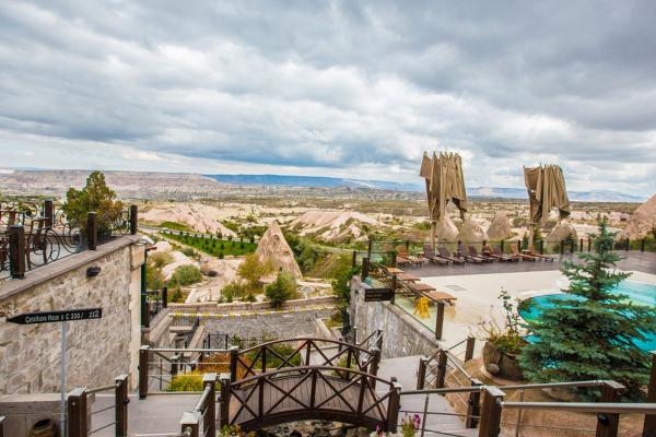 Kapadócia – jedinečný svet balónov a údolí - hotel Cappadocia Cave Resort