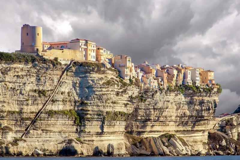 Bonifacio, 