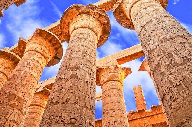 Chrám v Karnaku, Egypt