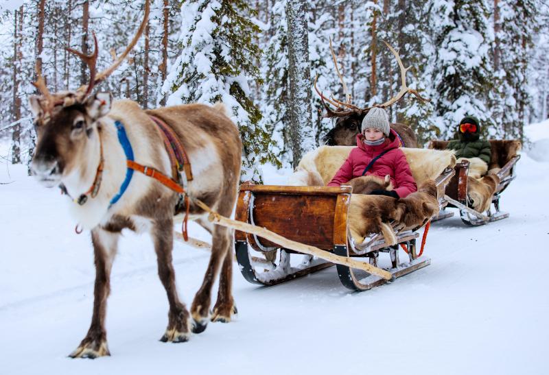 10 dôvodov prečo sa vybrať do Laponska nielen za polárnou žiarou