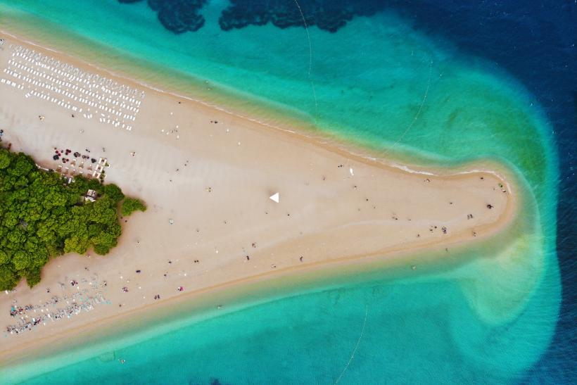 Chorvátsko: Najfotografovanejšia pláž, luxusné hotely a 7 divov