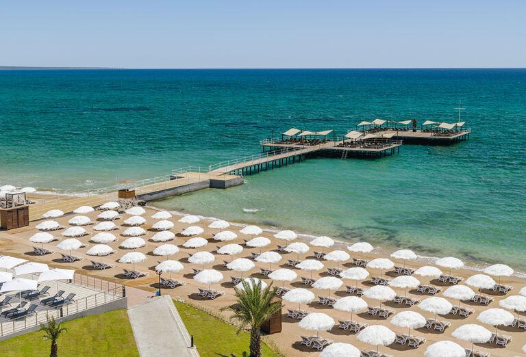 Buďte prvými hosťami v novom luxusom hoteli Arkin Resort Iskele na Severnom Cypre