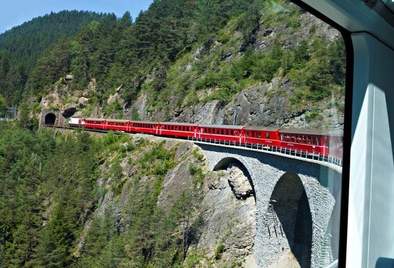 Glacier Express vo Švajčiarsku