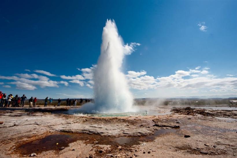 Islandský gejzír Strokkur