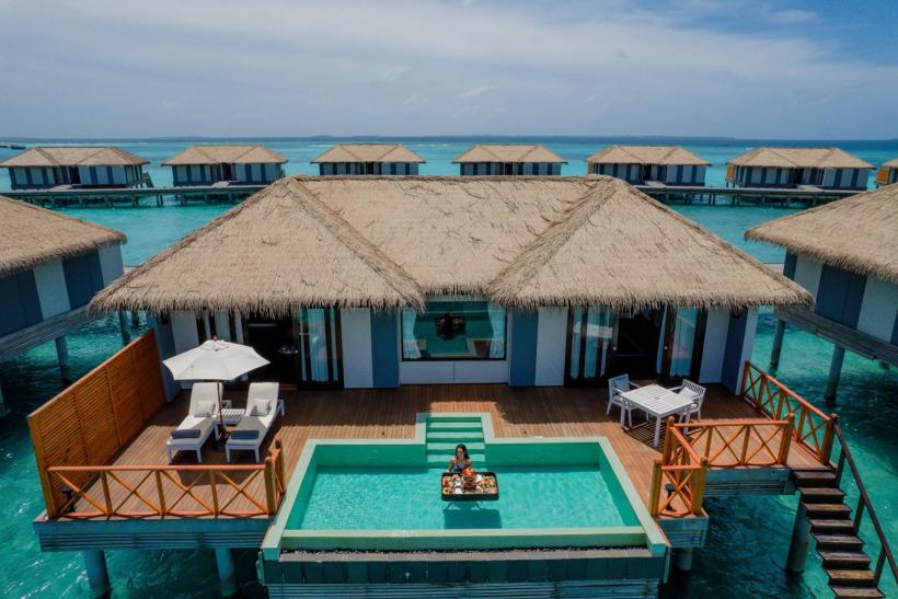 Luxusné vilky na Maldivách na vode.