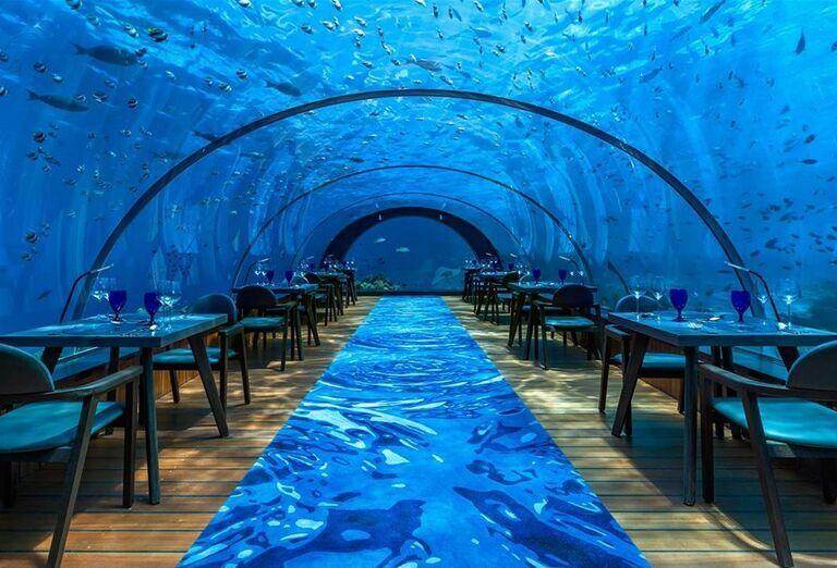 Podmorská reštaurácia