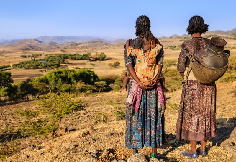 Etiópske ženy v prírode.