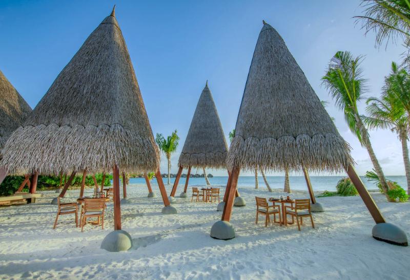 Pláž hotela Heritance Aarah