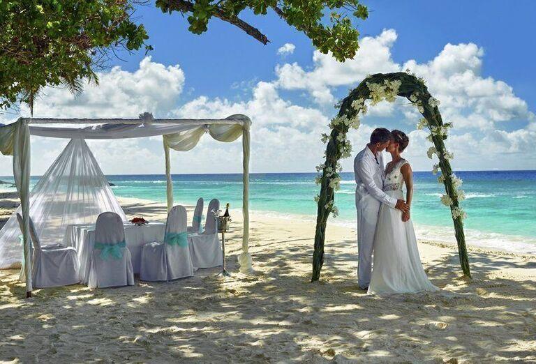 Svadba na Seychelách