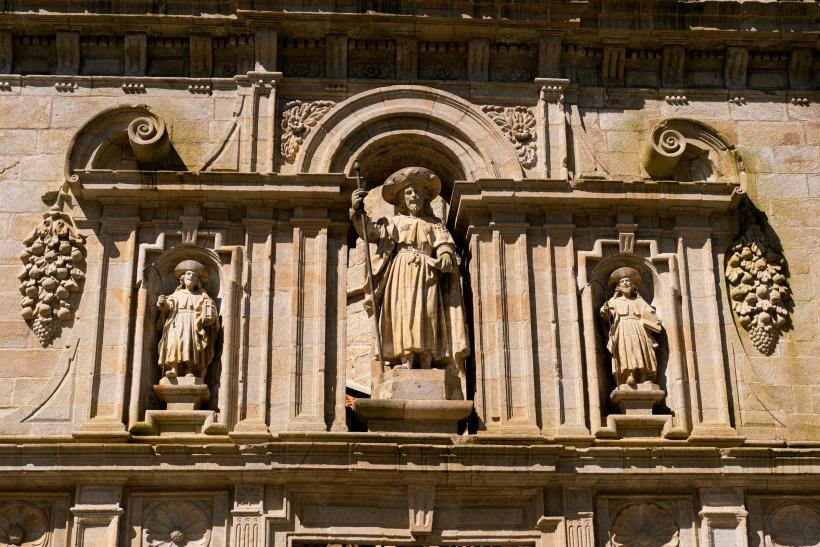 Socha sv. Jakuba na katedrále sv. Jakuba v Santiago de Compostela.