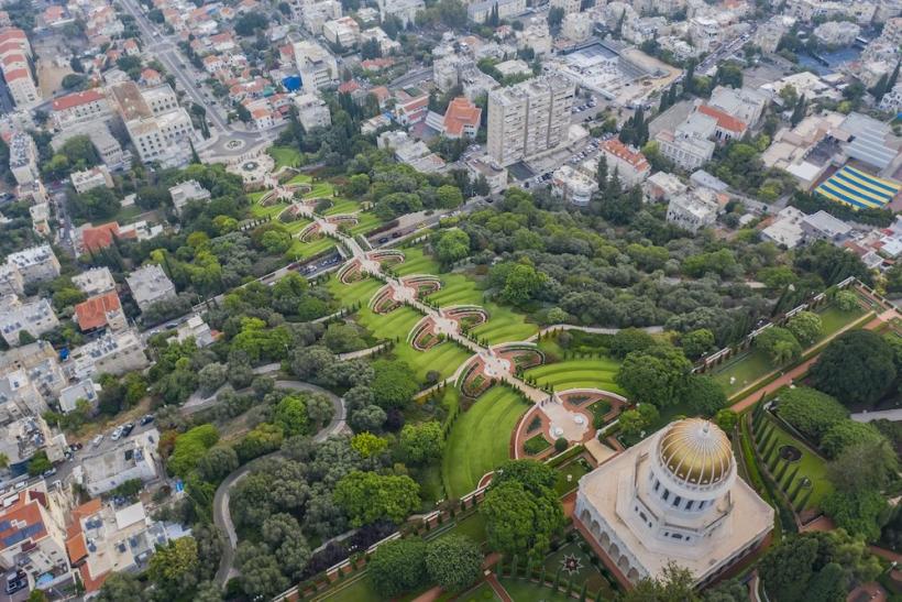 Haifa a terasovité záhrady. Izrael