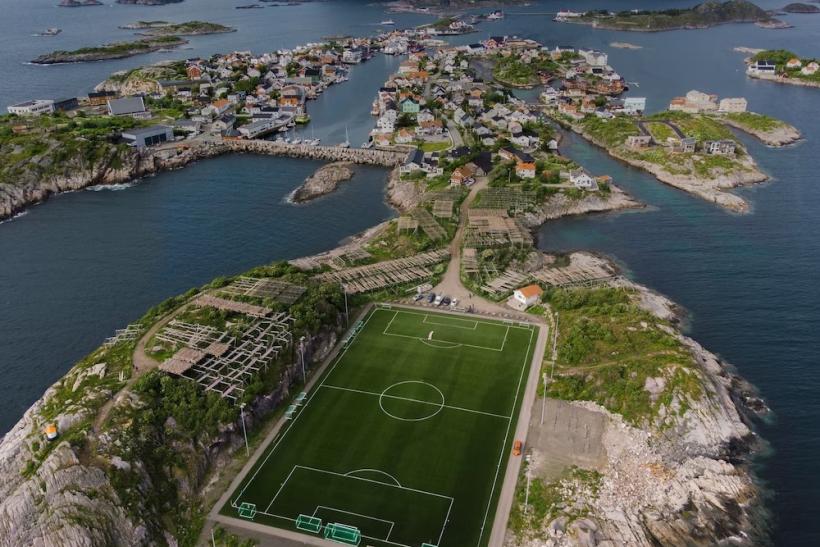 Henningsvær