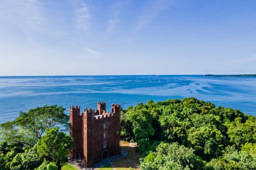 Madagaskar a jeho paláce