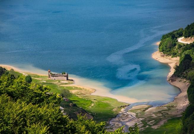 Mavrovo