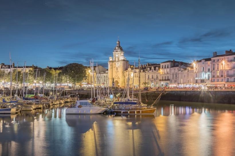 Prístavné mesto La Rochelle