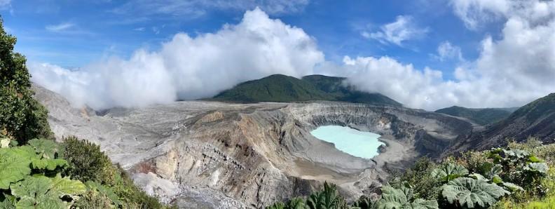 Sopka Poás. Kostarika