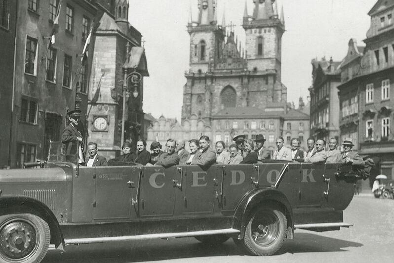 Svetoznámy autokar z vozového parku ČEDOK