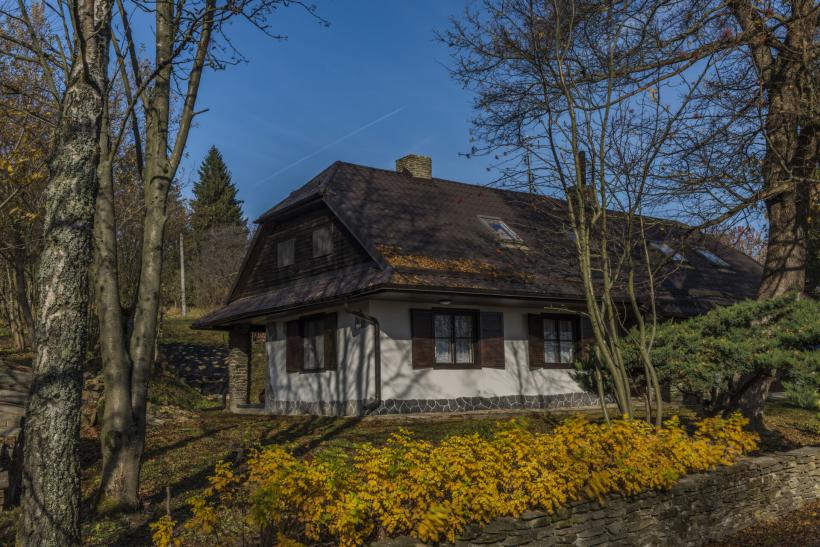 Historický dom v prírode.