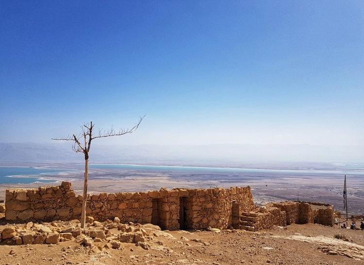 Pohľad na Mŕtve more z Massady v Izraeli