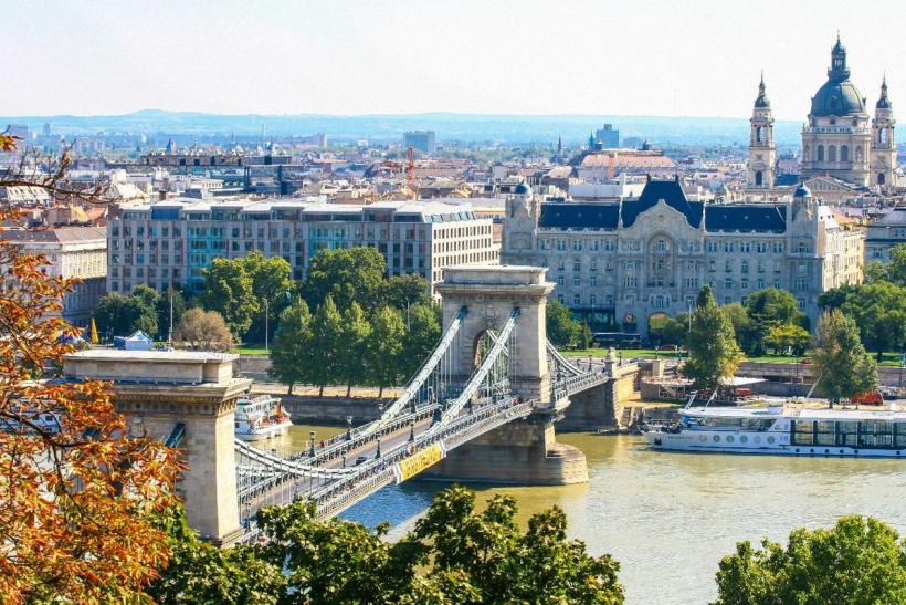 Chain Bridge,Budapešť