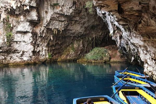 jaskyňa Melissani