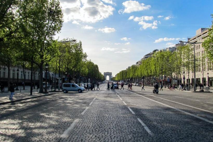 Champs-Élysées v Paríži