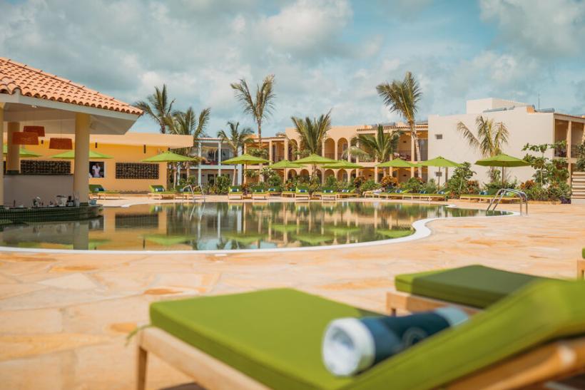 hotel The Mora Zanzibar ***** (ex. Emerald Zanzibar Resort & Spa)