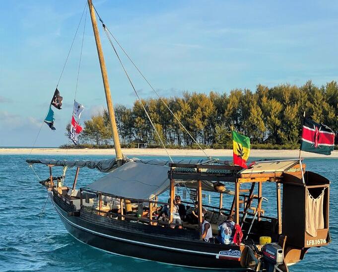 Lodný výlet na ostrove Zanzibar