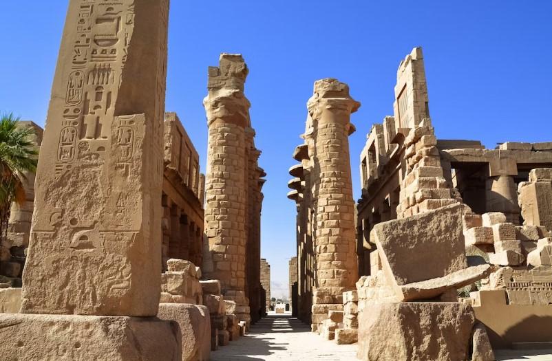 Amonov chrám v Karnaku.