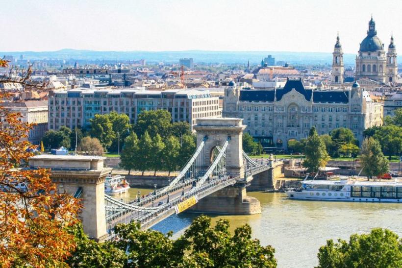 Budapešť