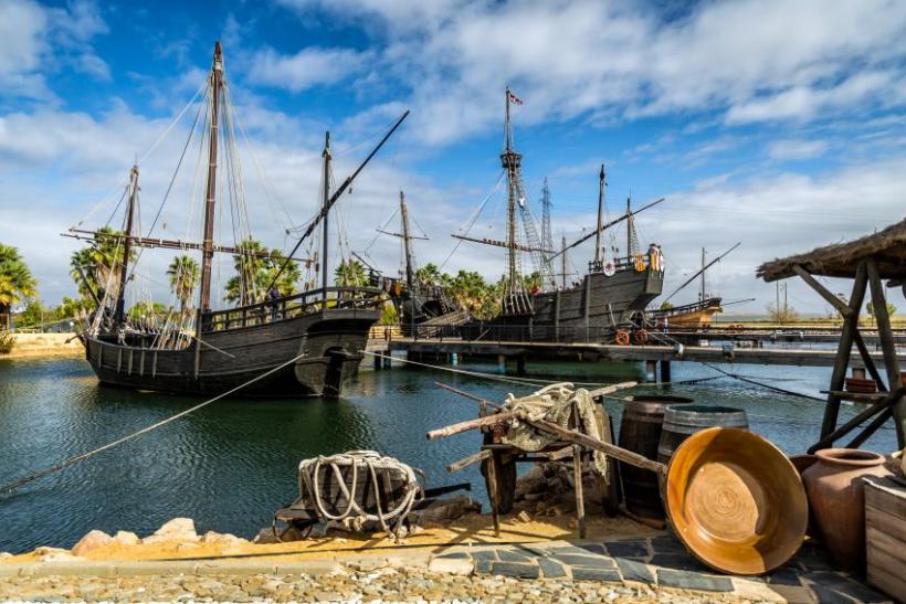 Repliky lodí, s ktorými z Huelvy vycestoval Krištof Kolumbus.