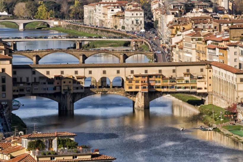 Most Ponte Vecchio vo Florencii