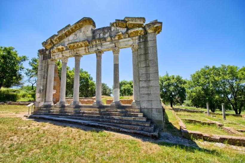 Ruiny v meste Apollonia
