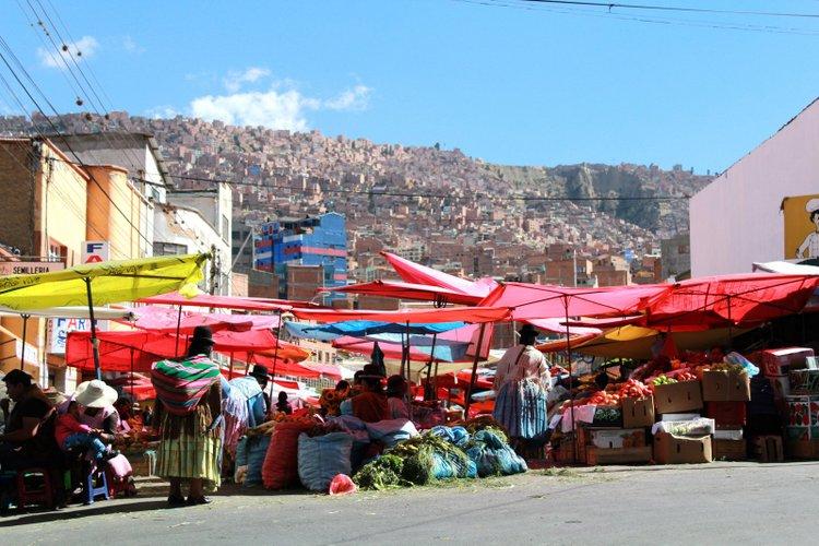 trhy v meste La Paz