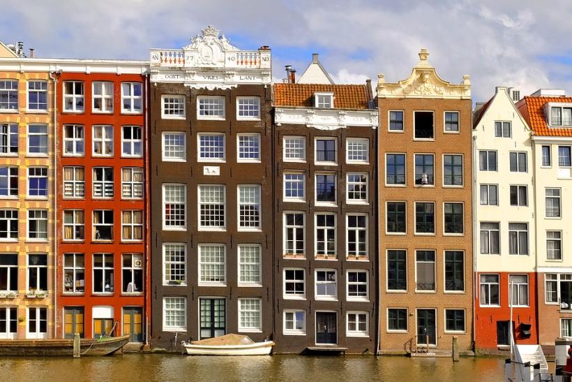 Osobitá architektúra v Amsterdame