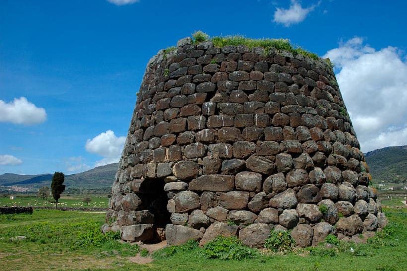 Nuraghi - staré kamenné stavby