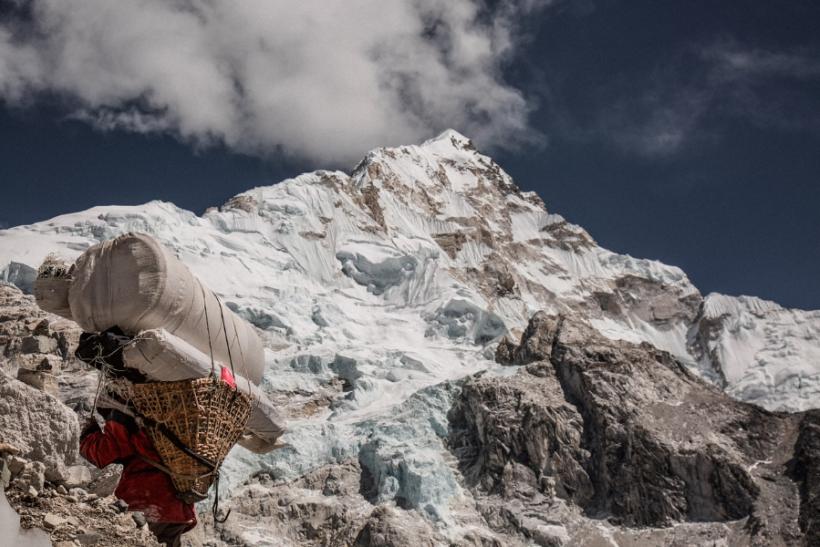 Nosič a sprievodca v Himalájach. Nepál