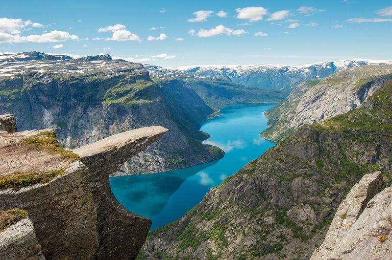 Trolltunga v Hardangerfjord