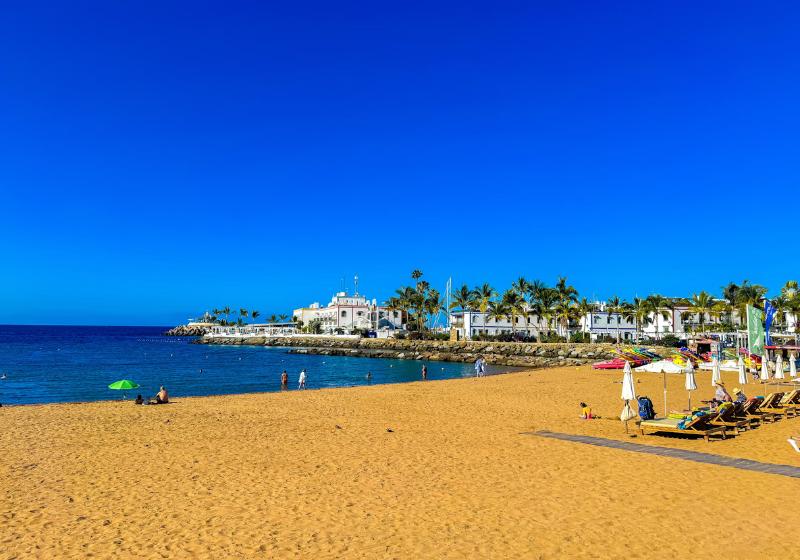 Puerto de Mogán - piesková pláž a miestečko, Gran Canaria. Foto: unsplash.com