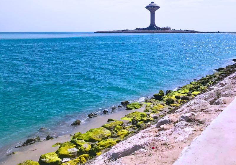 Vodná veža a pobrežie Corniche v Al Khobar. Saudská Arábia. Foto: unsplash.com