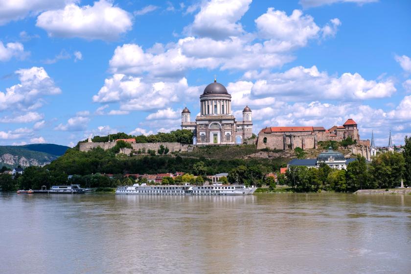 Bazilika v Ostrihome, Maďarsko