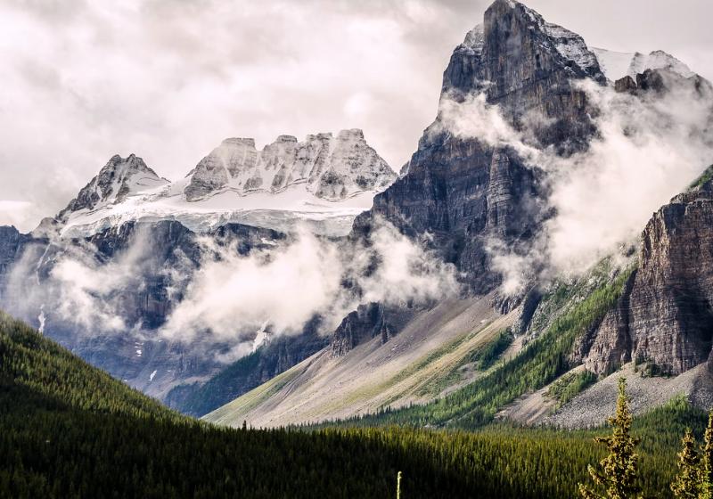Pohorie Skalistých  hôr - Alberta. Kanada. Foto: unsplash.com